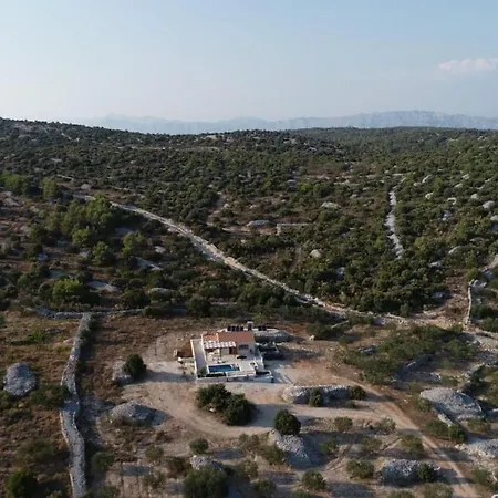 Ancora Villa Selca (Brac)