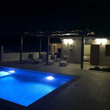 Villa Ancora Selca (Brac)