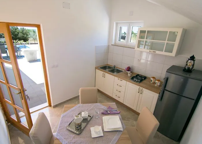 Villa Ancora Selca (Brac)